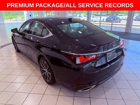 Used 2025 Lexus ES 350 w/ Premium Package FWD image 5