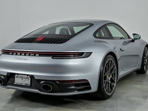 Used 2021 Porsche 911 Carrera image 12
