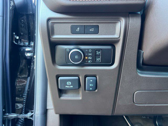 Used 2024 Ford Expedition Max King Ranch AWD/4WD image 28