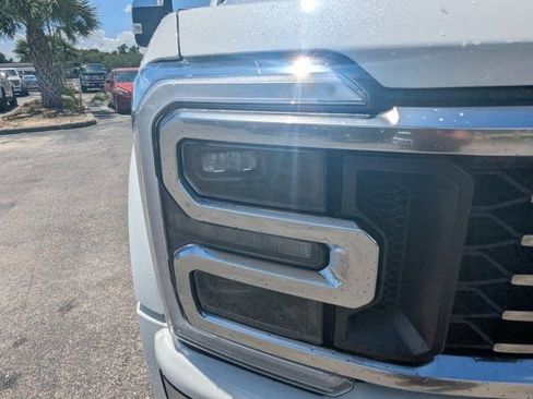Used 2025 Ford F450 Platinum w/ Platinum Plus Package AWD/4WD image 11
