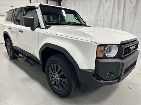 Used 2025 Toyota Land Cruiser 1958 image 1