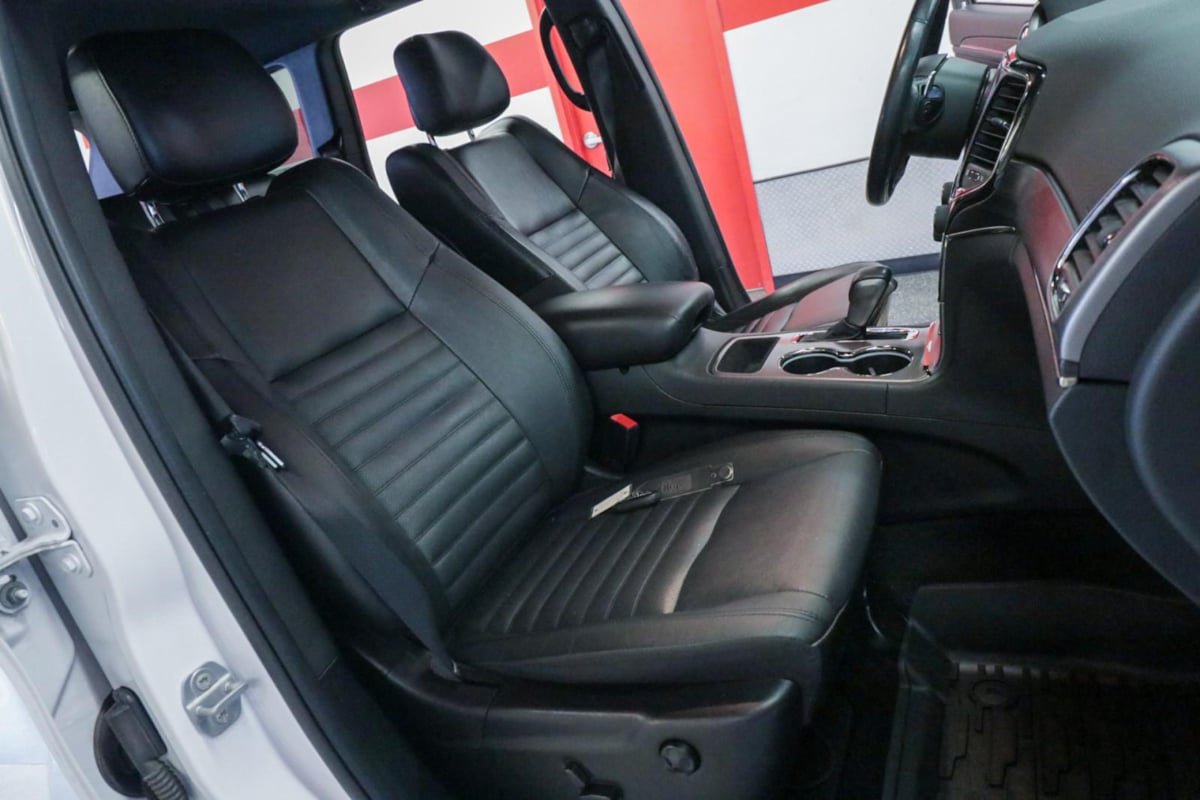 Used 2021 Jeep Grand Cherokee Limited X RWD image 28