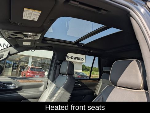 Used 2021 Chevrolet Tahoe Premier w/ Premium Package RWD image 27