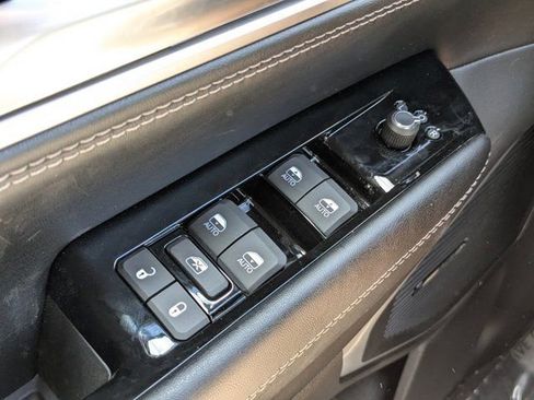 New 2026 Jeep Grand Wagoneer L 2WD image 26