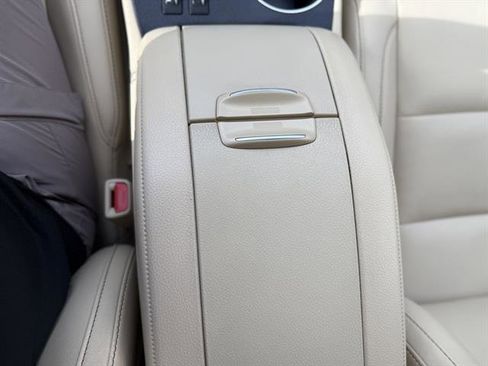 Used 2019 Toyota Highlander Limited Platinum image 8