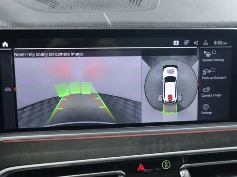 Used 2022 BMW X5 sDrive40i w/ Parking Assistance Package image 16