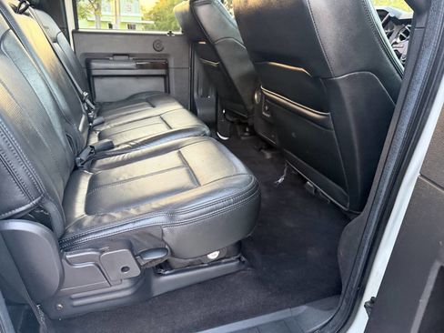 Used 2015 Ford F350 Platinum w/ Platinum Package image 30