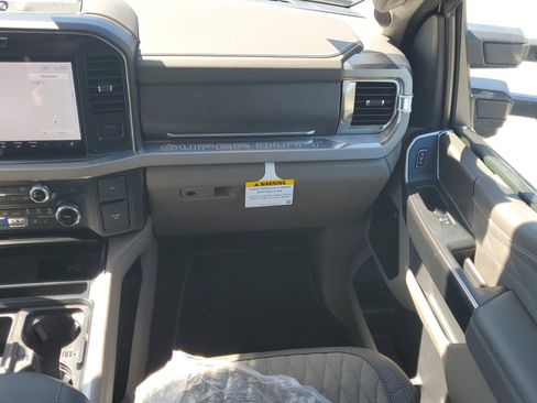 New 2026 Ford F450 Platinum w/ Platinum Plus Package image 15