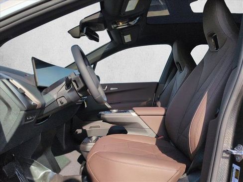 New 2026 BMW iX xDrive45 image 4