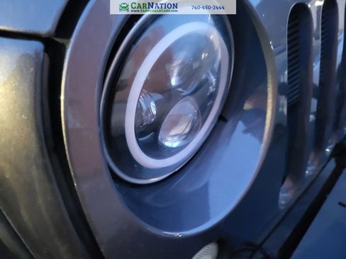 Used 2017 Jeep Wrangler Unlimited Sport image 8