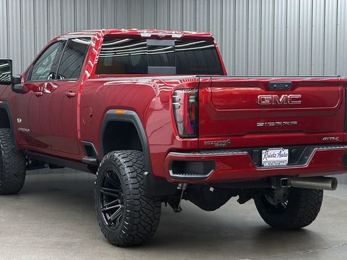 Used 2026 GMC Sierra 2500 AT4 w/ AT4 Premium Plus Package image 3