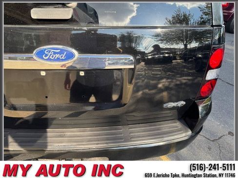 Used 2010 Ford Explorer Limited image 36