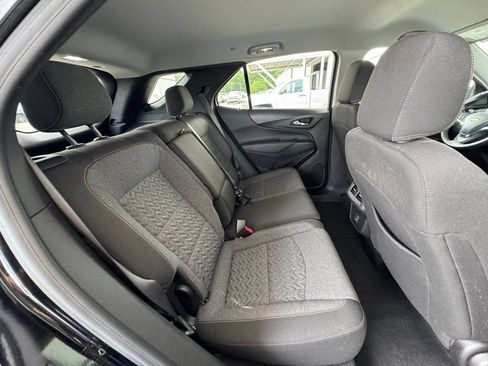 Used 2024 Chevrolet Equinox LT FWD image 24