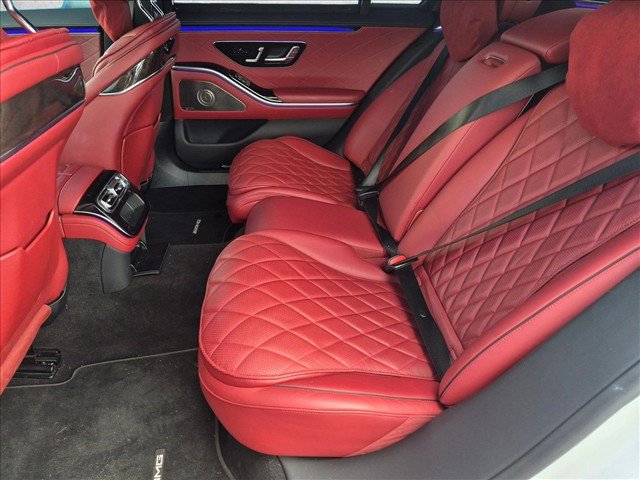 Used 2024 Mercedes-Benz S 580 4MATIC Sedan image 19