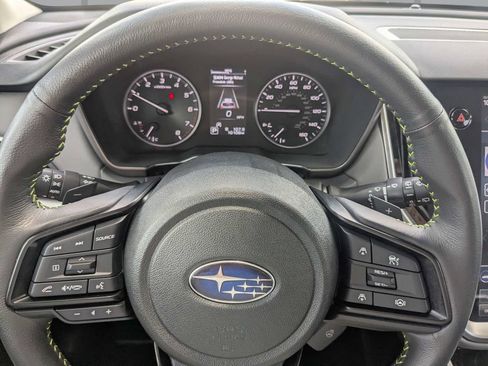 Certified 2025 Subaru Outback Onyx Edition AWD/4WD image 30