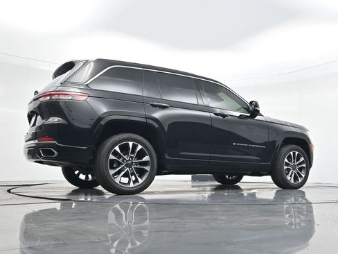 Used 2023 Jeep Grand Cherokee Overland image 31