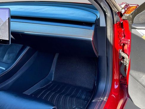 Used 2022 Tesla Model 3 RWD image 18
