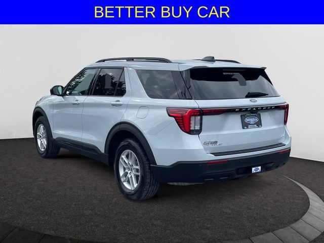 New 2026 Ford Explorer Active AWD/4WD image 3
