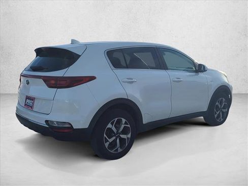 Used 2021 Kia Sportage LX image 5
