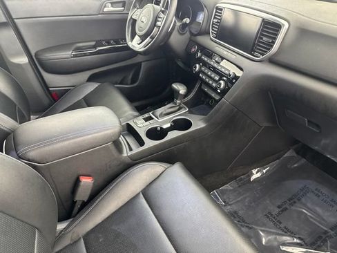 Certified 2022 Kia Sportage Nightfall Edition w/ Nightfall Fwd Premium Package image 23