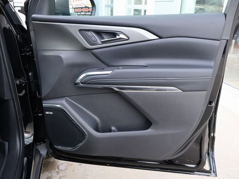 New 2026 Chevrolet Traverse LT w/ Enhanced Driving Package image 32