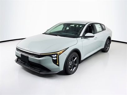 New 2025 Kia K4 LXS