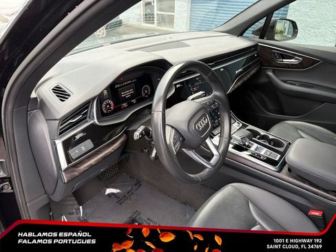 Used 2021 Audi Q7 2.0T Premium w/ Convenience Package AWD/4WD image 17