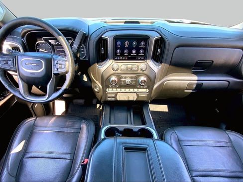 Used 2019 GMC Sierra 1500 Denali w/ Technology Package AWD/4WD image 16