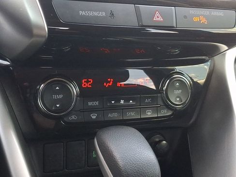 Used 2023 Mitsubishi Eclipse Cross SE AWD/4WD image 16