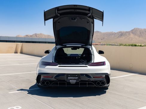 Used 2021 Mercedes-Benz AMG GT Black Series image 32
