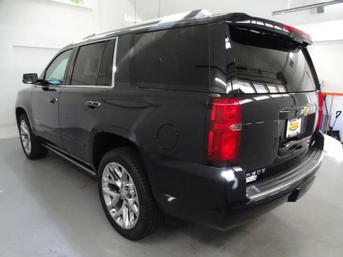 Used 2019 Chevrolet Tahoe Premier AWD/4WD image 22