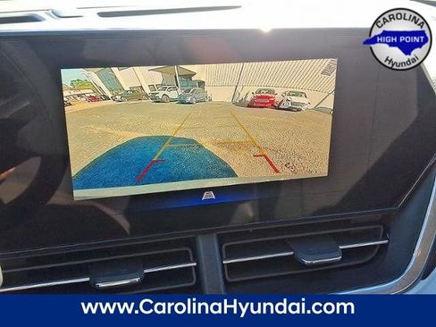 Used 2024 Chevrolet Trax LT image 17