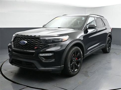 Used 2020 Ford Explorer ST w/ ST Street Pack image 7
