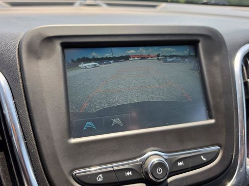 Used 2018 Chevrolet Equinox LT AWD/4WD image 13