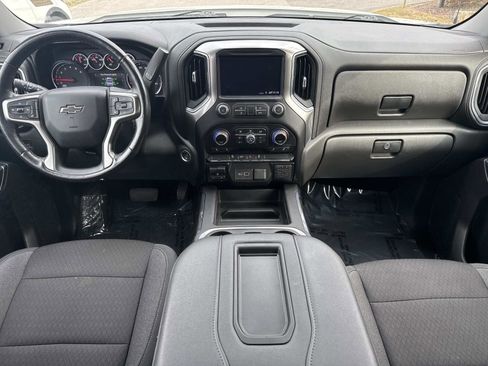 Used 2021 Chevrolet Silverado 1500 RST w/ Z71 Off-Road Package image 16