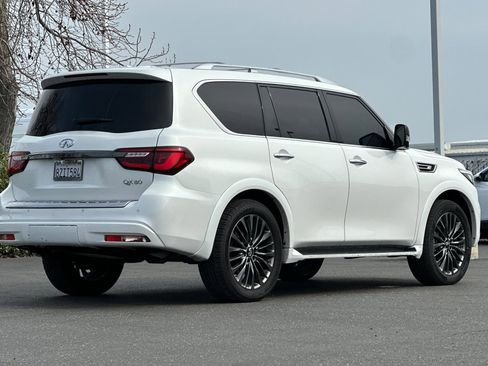 Used 2022 INFINITI QX80 Premium Select w/ Cargo Package image 4