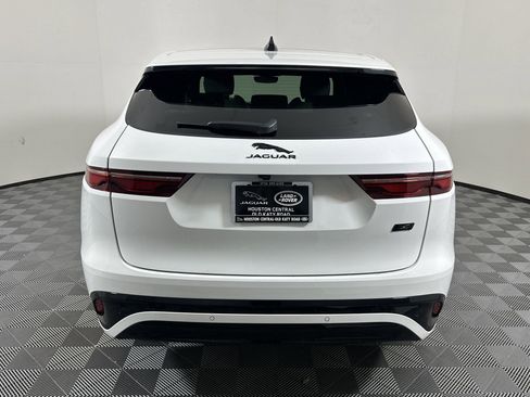 Used 2026 Jaguar F-PACE R-Dynamic S image 8