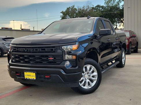 Used 2022 Chevrolet Silverado 1500 Custom RWD image 13