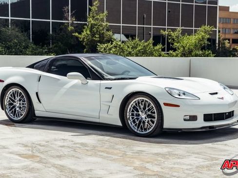 Used 2011 Chevrolet Corvette ZR1 w/ Preferred Equipment Group RWD image 52