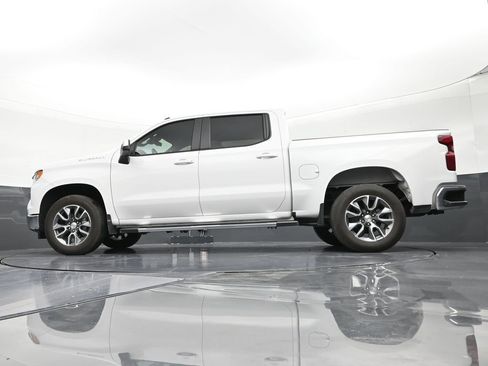 Used 2025 Chevrolet Silverado 1500 LT RWD image 21