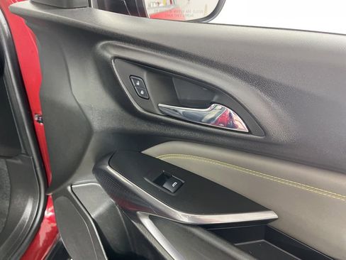 Certified 2024 Chevrolet Trax ACTIV w/ Sunroof Package image 24