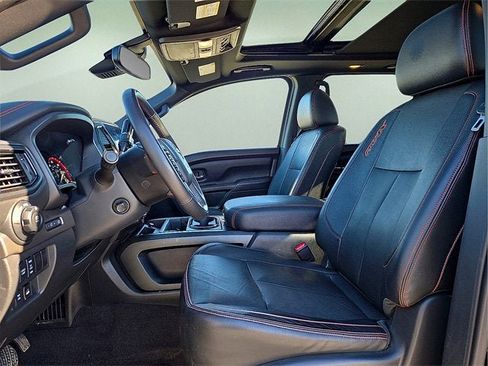 Used 2021 Nissan Titan PRO-4X w/ Pro-4x Convenience Package image 16