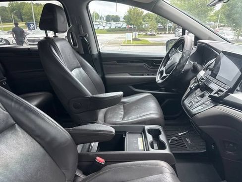 Used 2018 Honda Odyssey Elite image 10