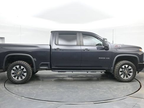 Used 2024 Chevrolet Silverado 2500 Custom w/ Custom Value Package AWD/4WD image 15