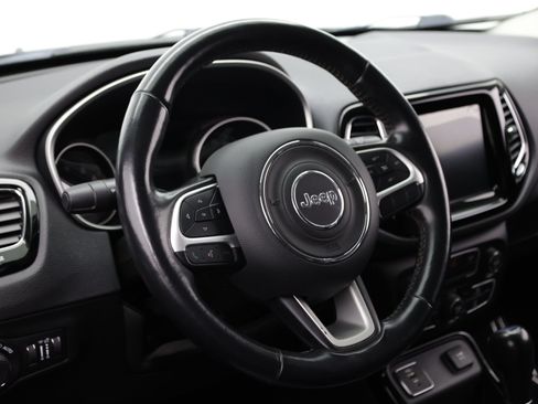 Used 2020 Jeep Compass Limited FWD image 11