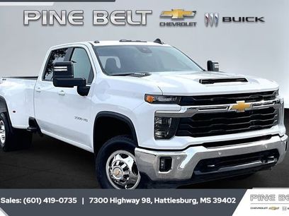 Used 2025 Chevrolet Silverado 3500 LT w/ Safety Package