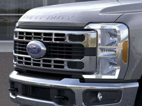 New 2026 Ford F350 XLT AWD/4WD image 17