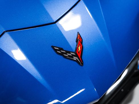 Used 2020 Chevrolet Corvette Stingray Premium Cpe w/ 3LT Preferred Equipment Group RWD image 13