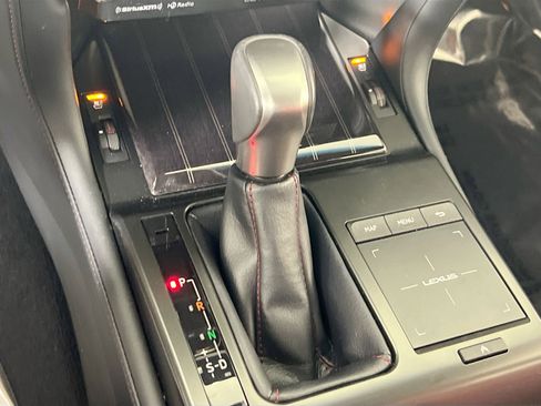 Used 2023 Lexus GX 460 Premium image 17