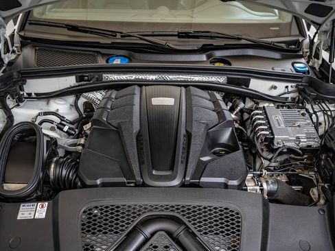 Used 2019 Porsche Macan S image 49